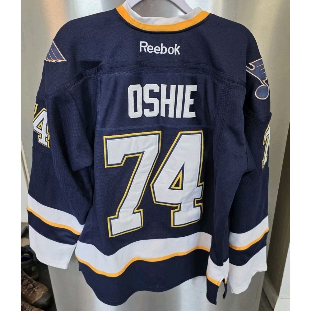 RARE Oshie 74 St. Lois Blues Rookie Jersey 50 Made In Canada Inside Elastic Snap - Picture 2 of 9